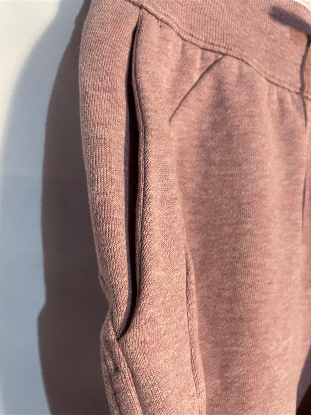 lululemon Scuba HR Mauve Pink Jogger Sweatpants NWT, size 8 - Picture 7 of 13